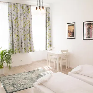 Apartment Vienna4you App 15 Are Welcome, Wien