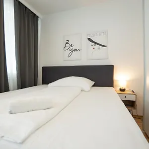 Charming With Balcony, Close To Stephansdom Cathedral Apartment