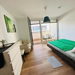 Double Floor Vienne