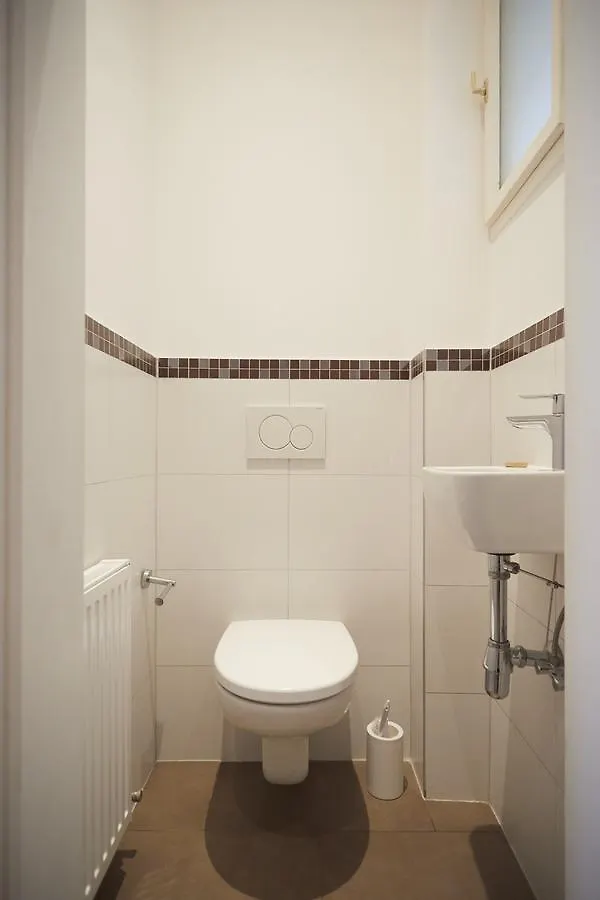 Kh Apartments Universitaet Viena 0*,  Austria